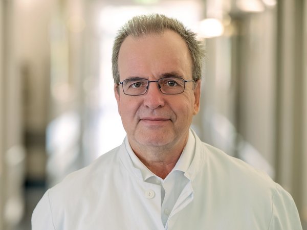 Dr. med. Hans-Joachim Neuhaus